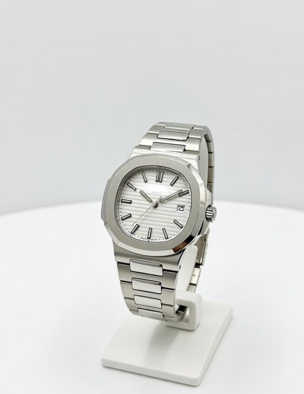 Modern Square Luxury Watch | Integrated Steel Bracelet